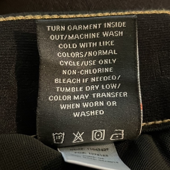 BNWT Torrid Bombshell Skinny Jeans 12R - Picture 9 of 11